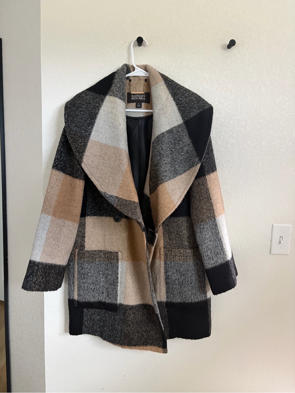 Badgley Mischka Black Gray Cream Plaid Pea Coat
